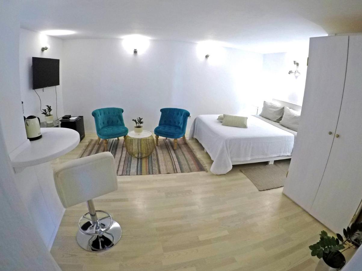 Swan City Apartment & Room ชิเบนิก ภายนอก รูปภาพ