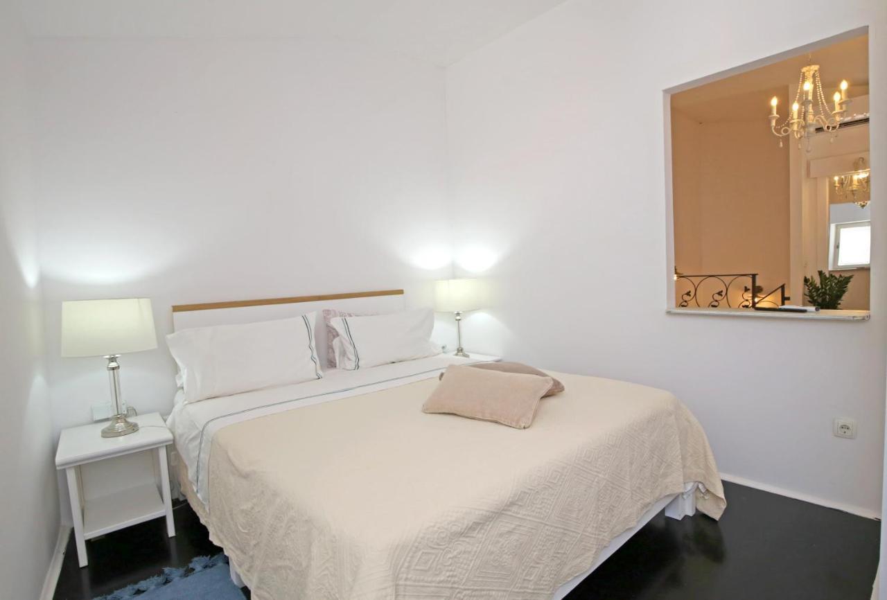 Swan City Apartment & Room ชิเบนิก ภายนอก รูปภาพ